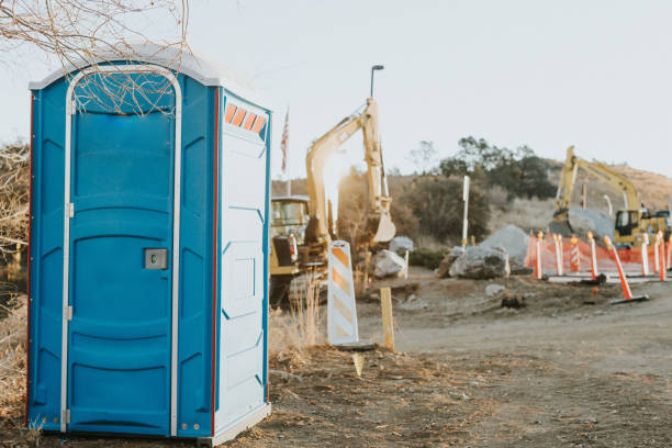 Best Portable restroom trailer rental  in North Les, AK